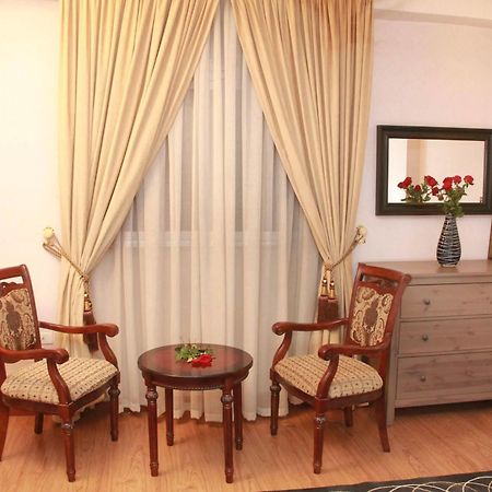 Solmile Family Guest House 아디스아바바 외부 사진