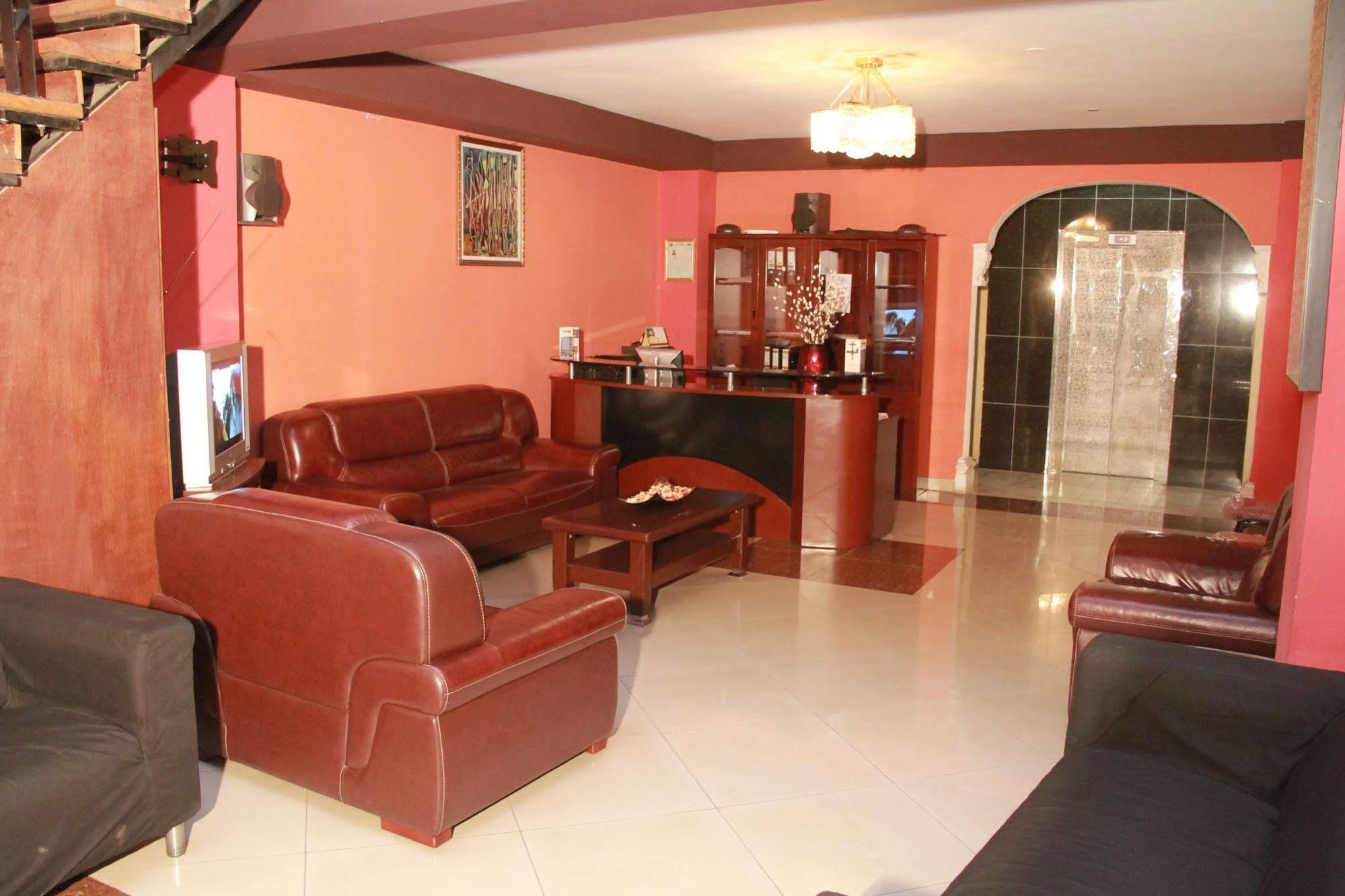 Solmile Family Guest House 아디스아바바 외부 사진